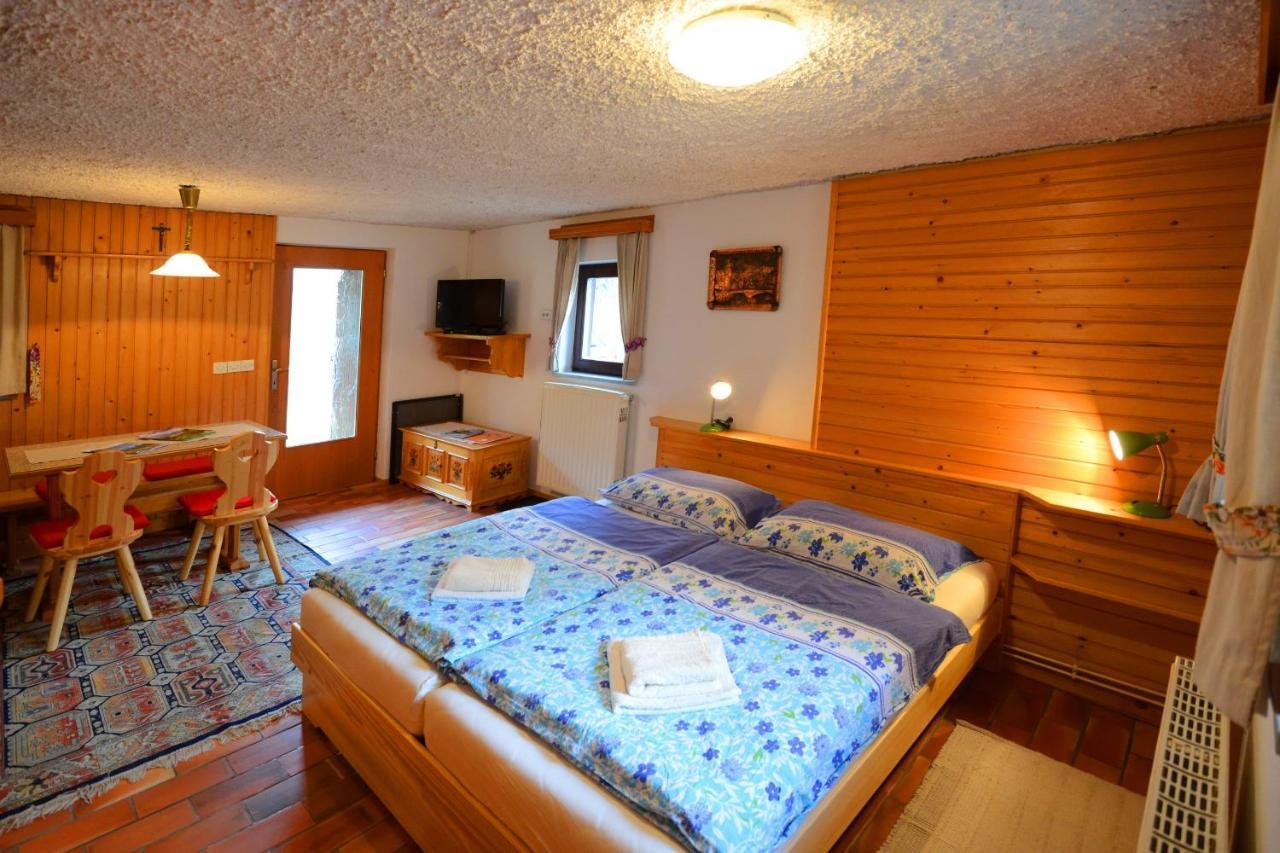 Apartmaji Zupancic Bohinj ภายนอก รูปภาพ