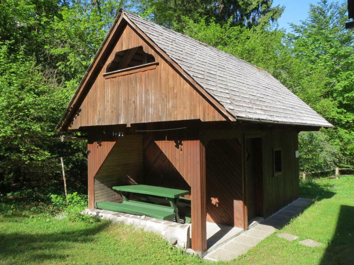 Apartmaji Zupancic Bohinj ภายนอก รูปภาพ